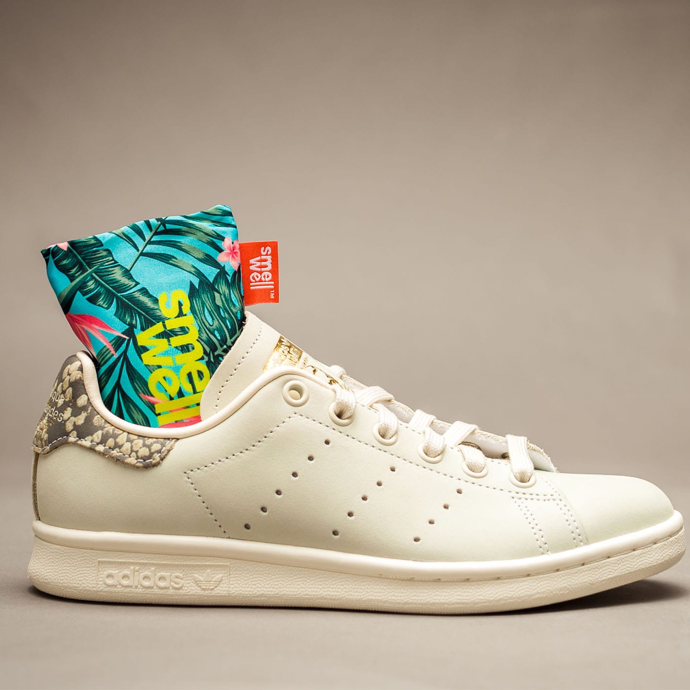 smellwell-active-tropical-blue-schuhdeo-frisch-1-paar image 2