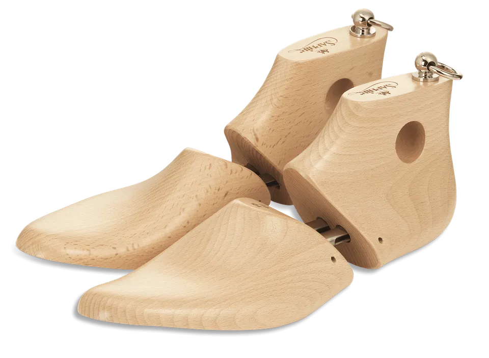 saphir-medaille-d-or-schuhspanner-buche-stiefel-paar-gr-42 image 1
